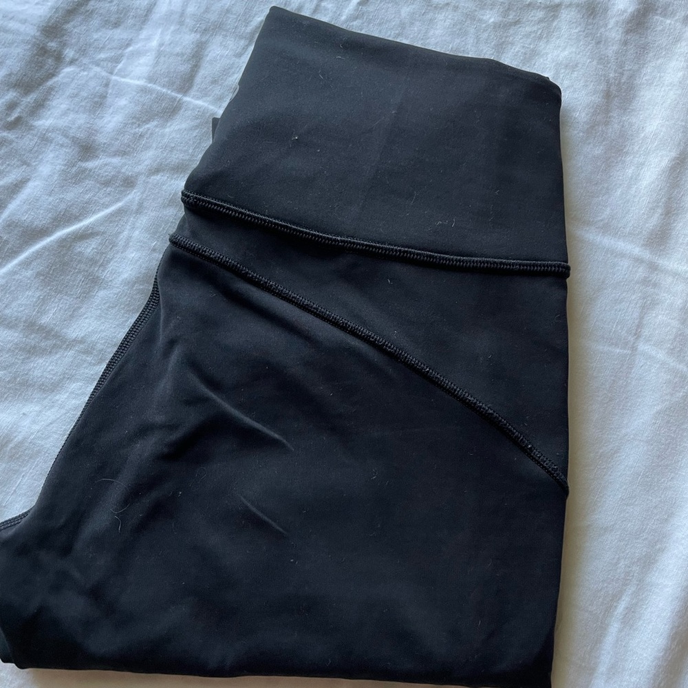 Lululemon In Movement Black Size 6 Legging